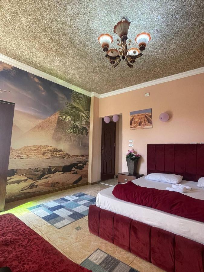 Hotel Historic Pyramids Stars 3*